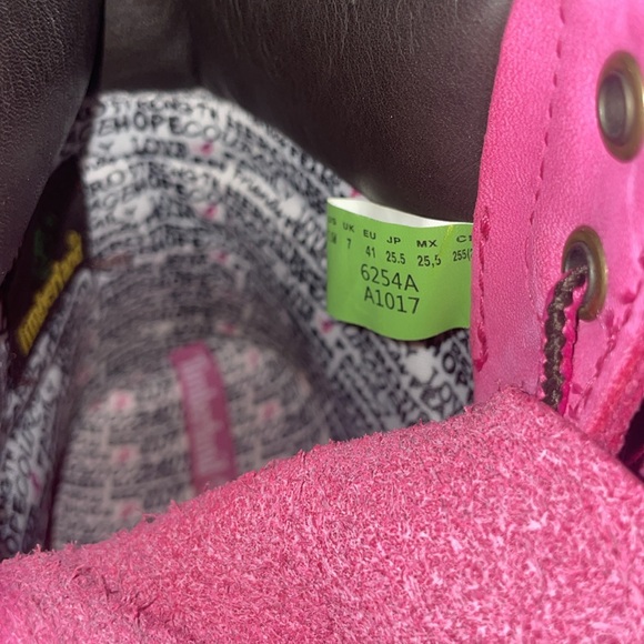 MEN’s 7.5 Pink Timberlands Susan G Komen edition Breast Cancer Awareness - Picture 8 of 13